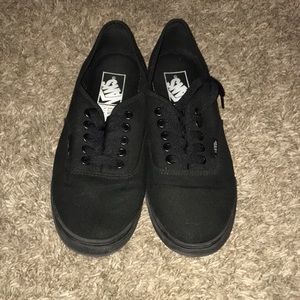 Vans -The Authentic Lo Pro -black shoes -size 9
